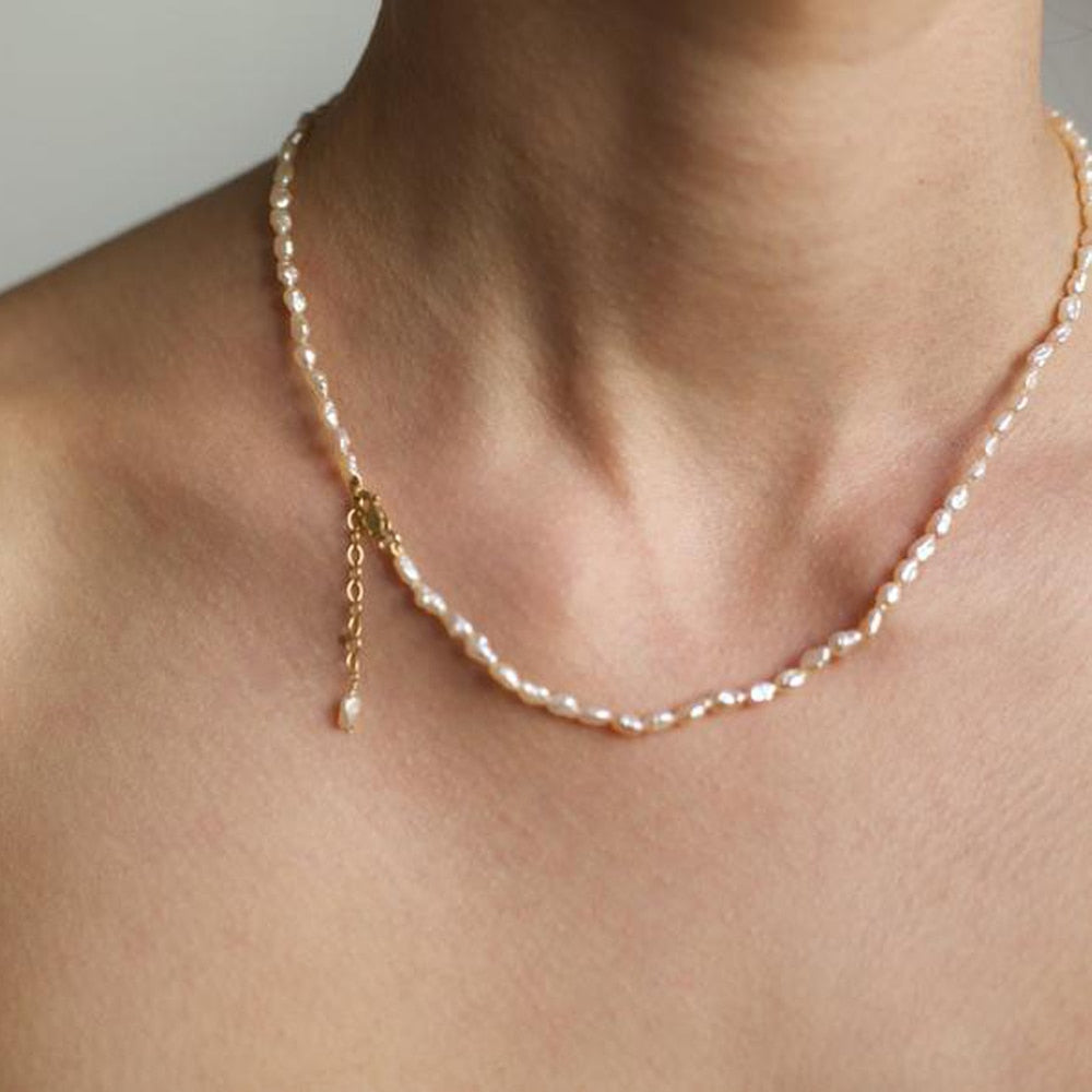 Hot new minimalist real pearl necklace