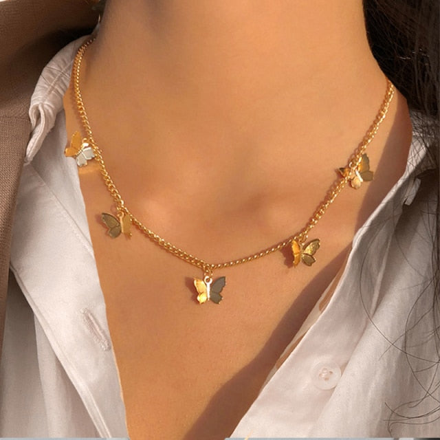 Trendy Multilayer Heart Snake Pendant Necklace