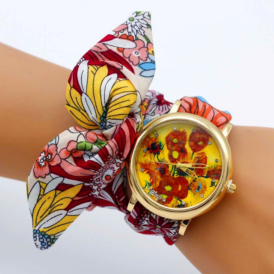 Design Ladies Butterfly Cloth Wristwatch