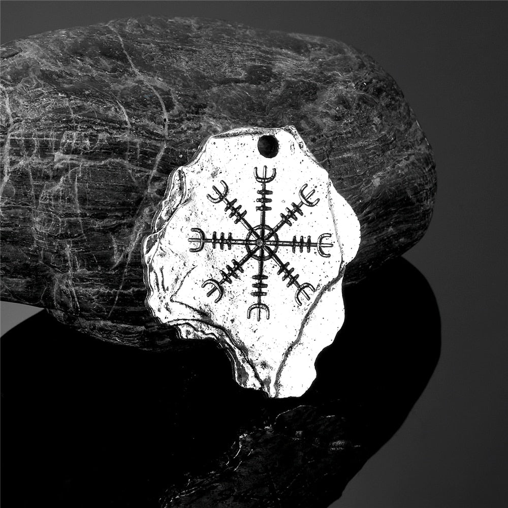 Viking Compass Necklaces  Men Norse Runes Amulet Pendant