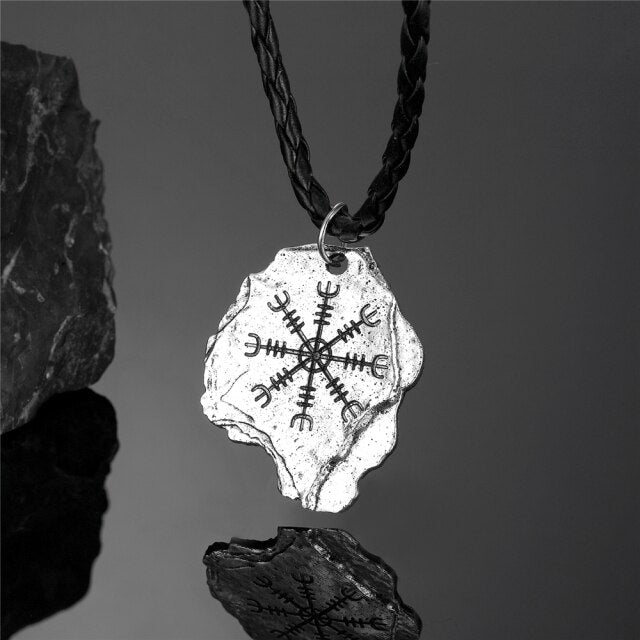 Viking Compass Necklaces  Men Norse Runes Amulet Pendant