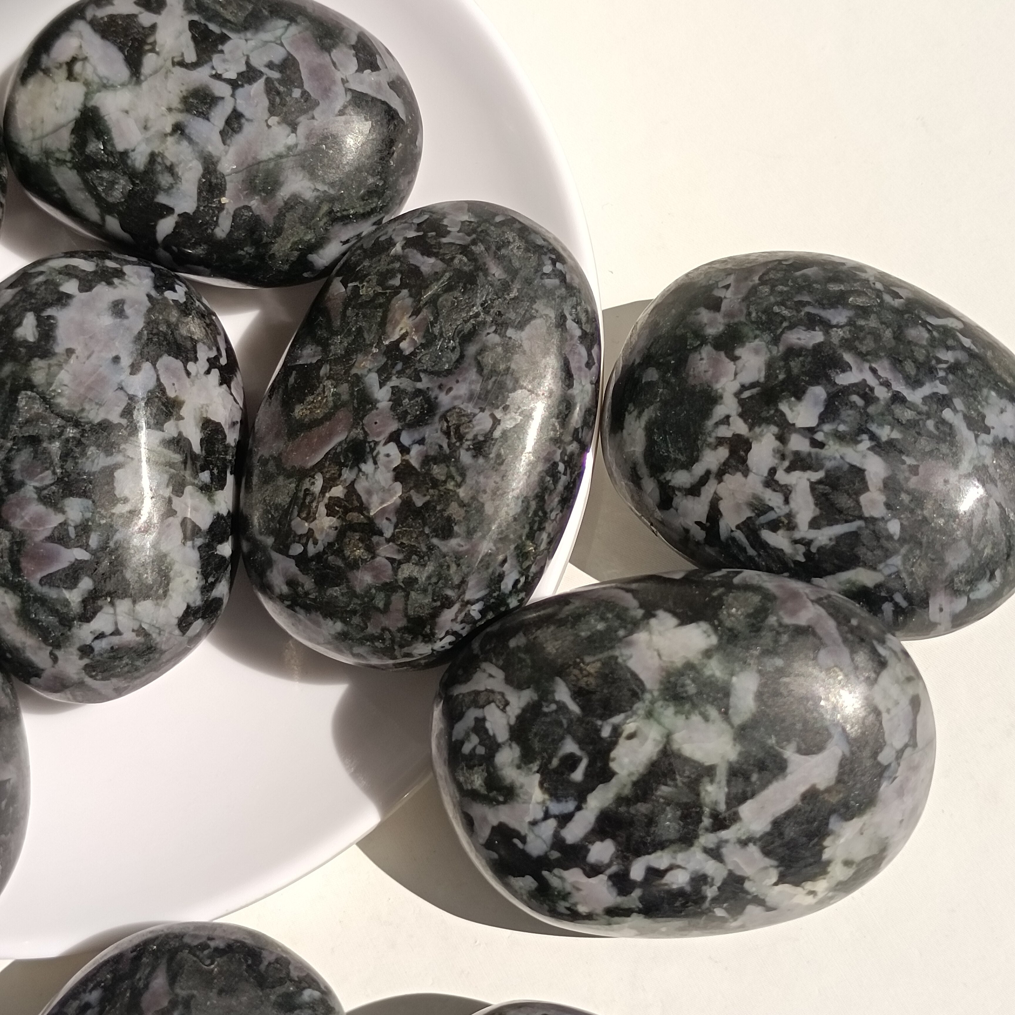 5.5-6cm Natural Polished Stone Sphere Semi Precious