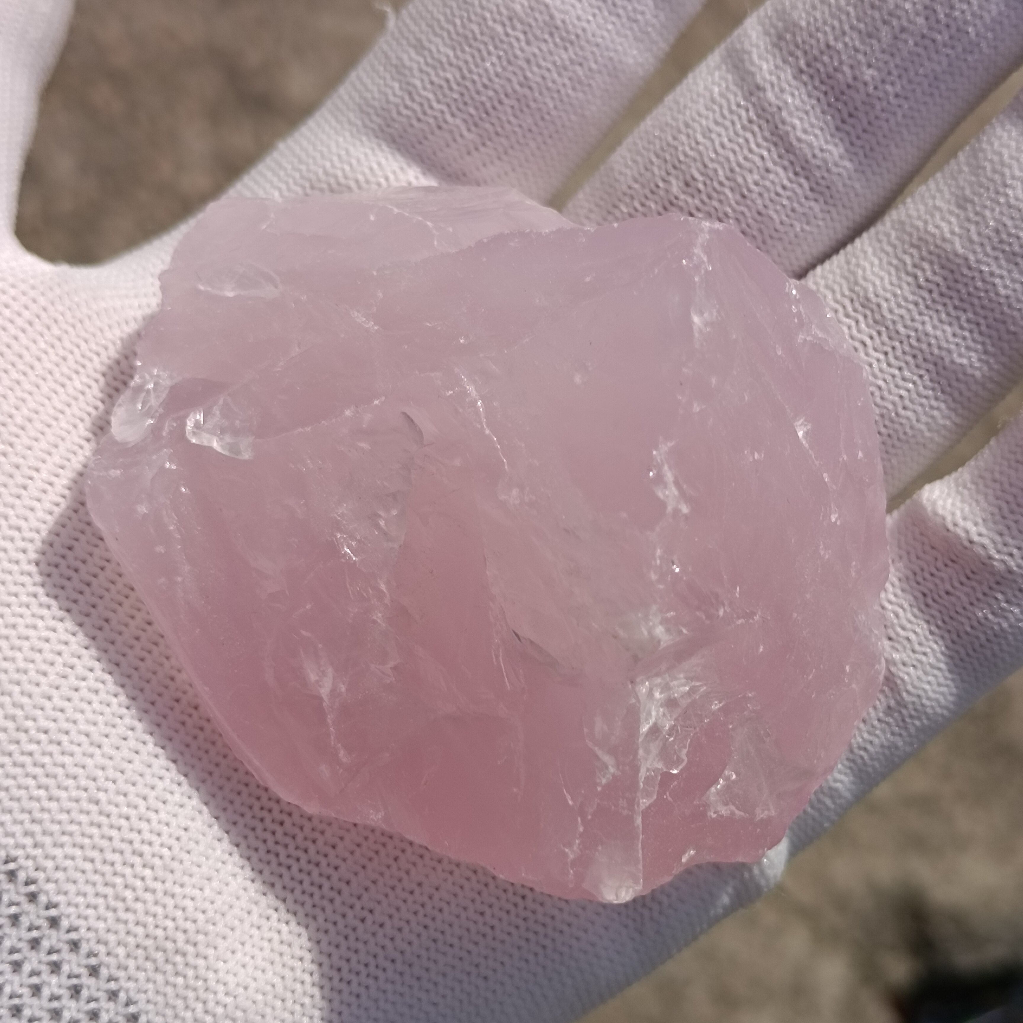 Pink Crystal Rough Gravel