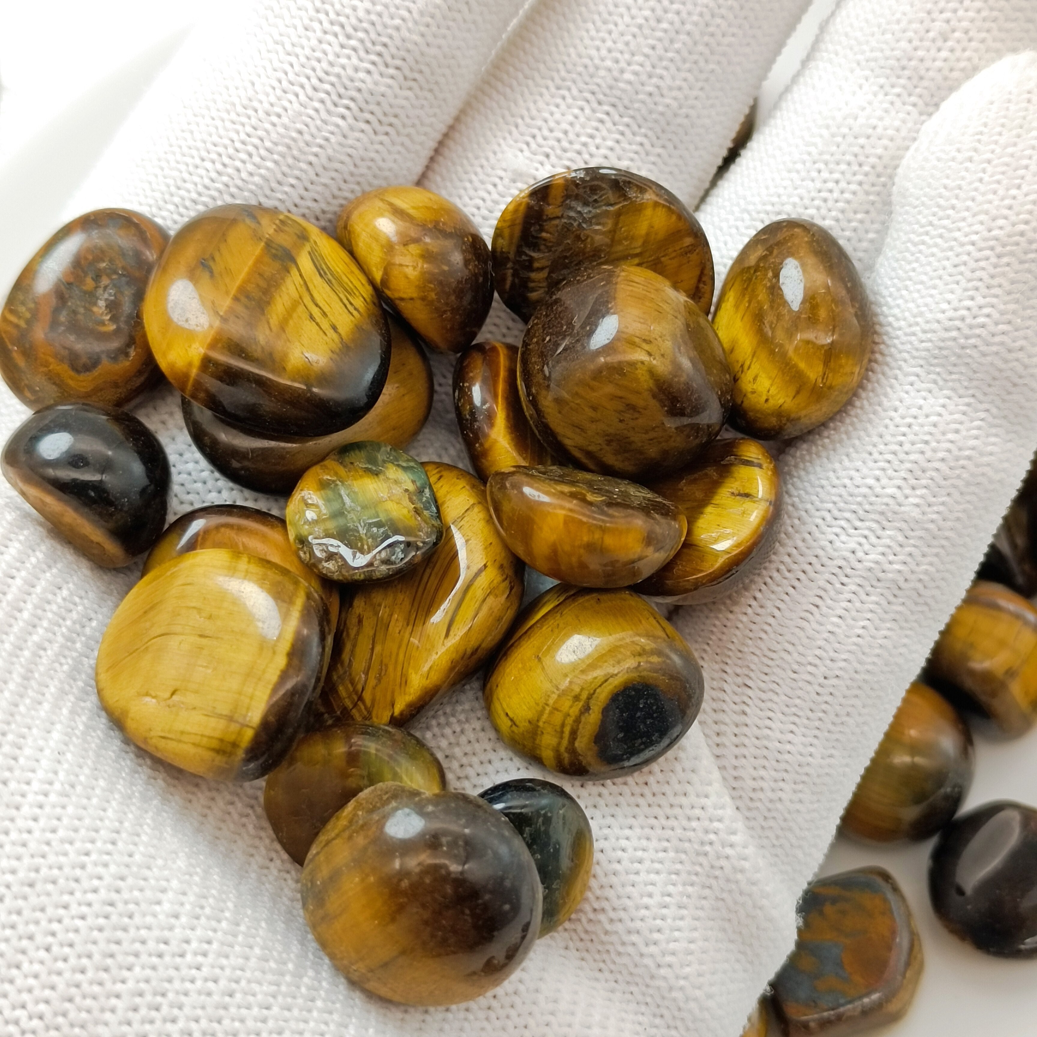 100g NaturalTiger Eye Quartz Polishing Gravel