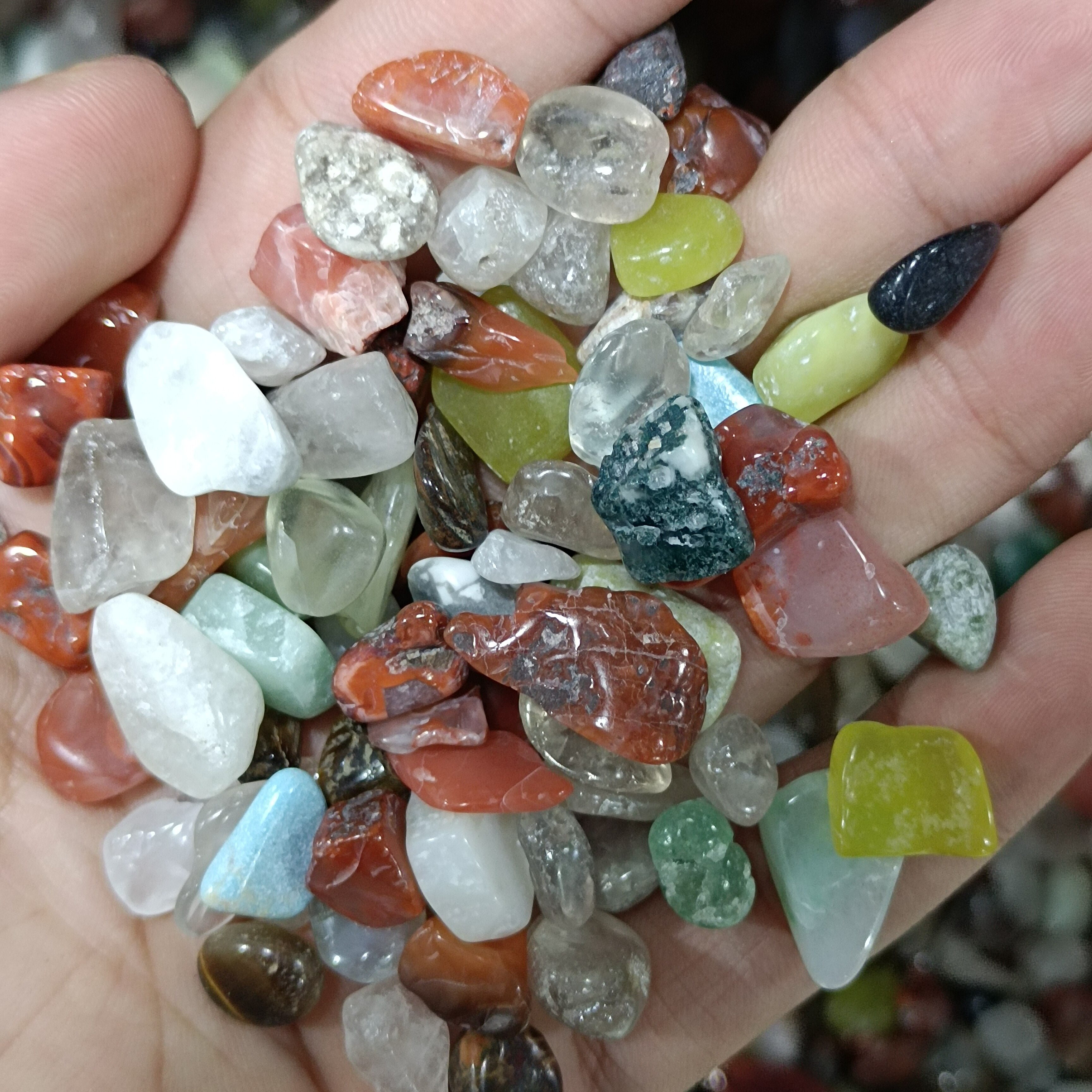 Natural Crystal Colorful Irregular gravel Stone