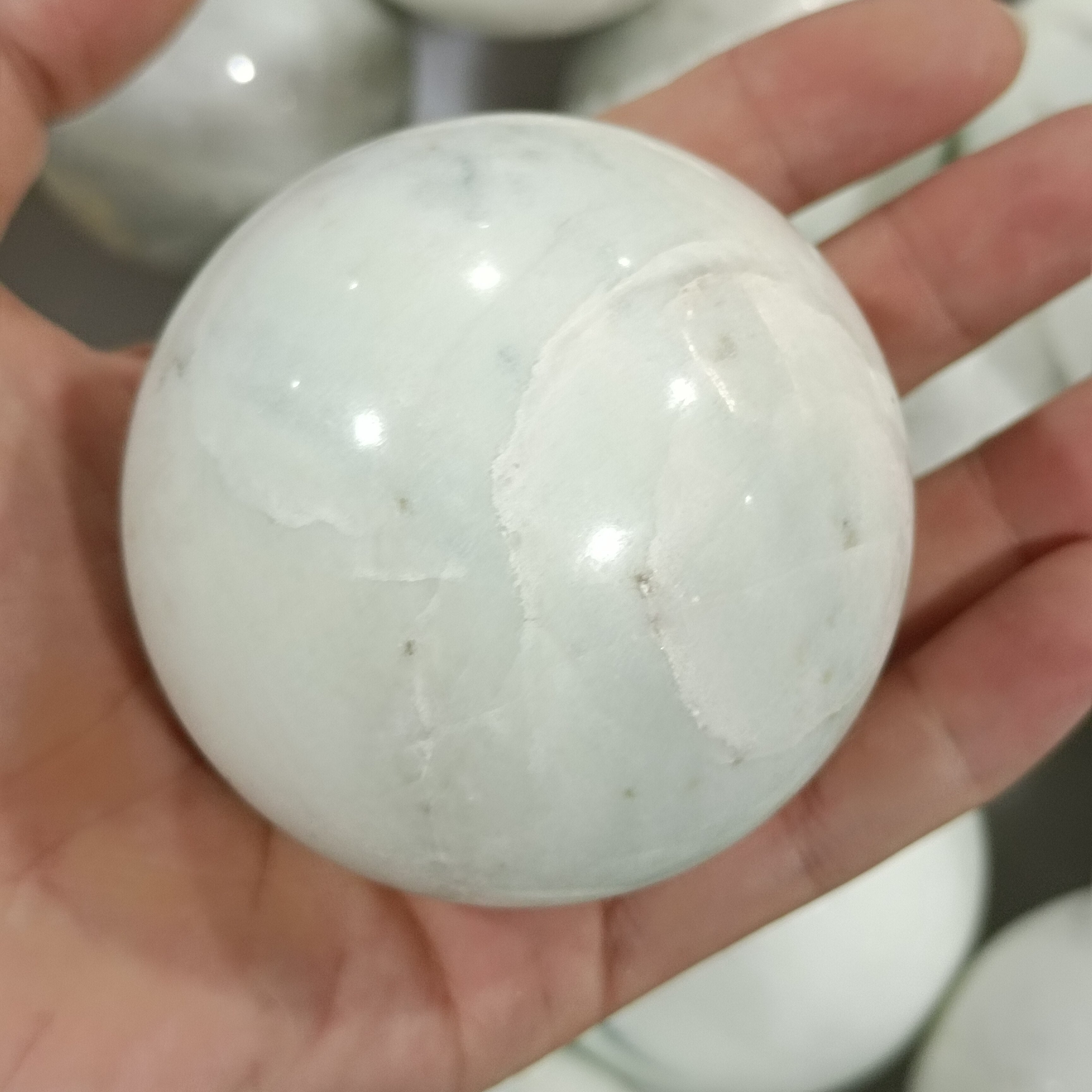 Natural crystal Ya blue pattern quartz ball