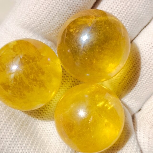 2pcs Aura Crystal Ball