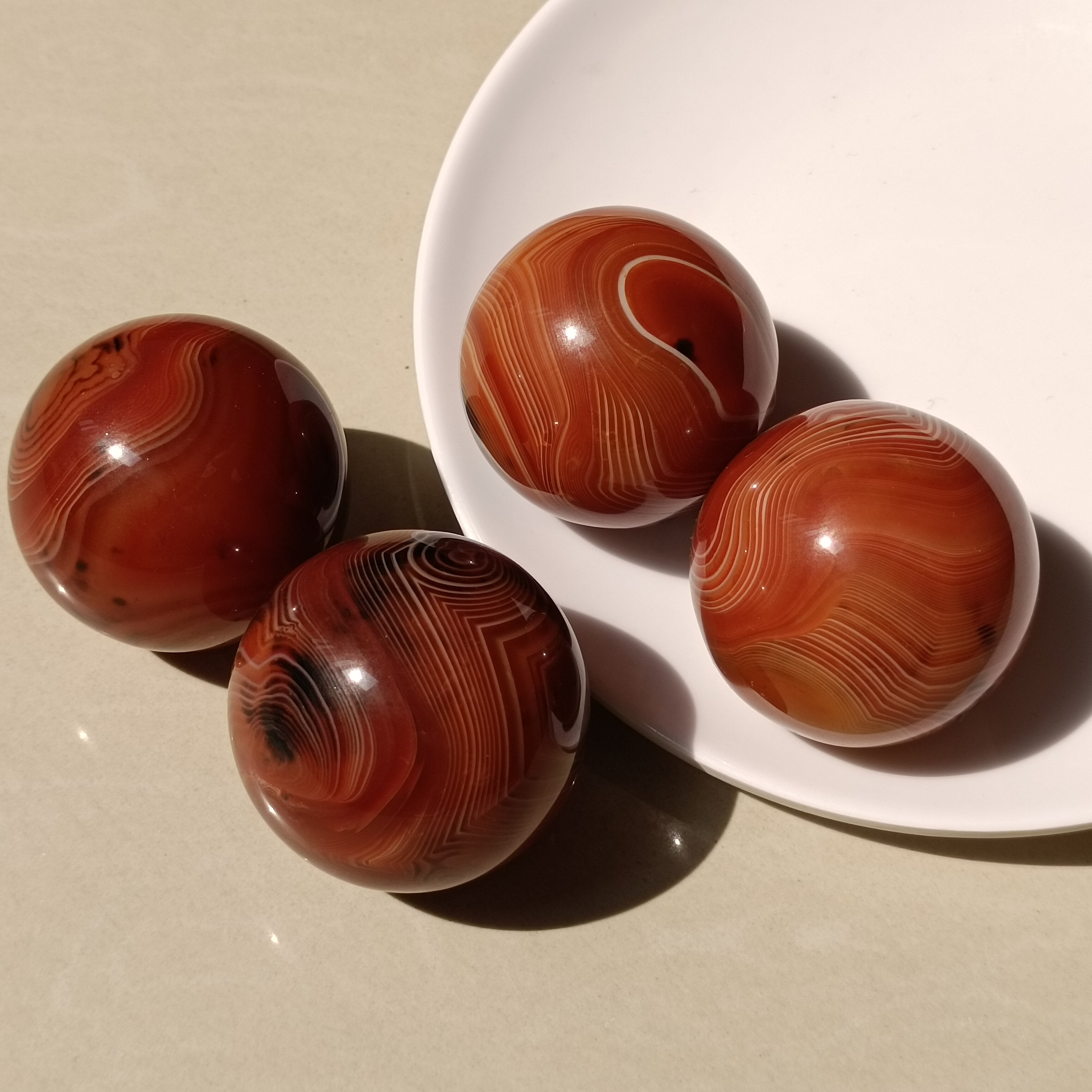 Natural Crystal Silk Agate Ball Fossil Decorated Ball