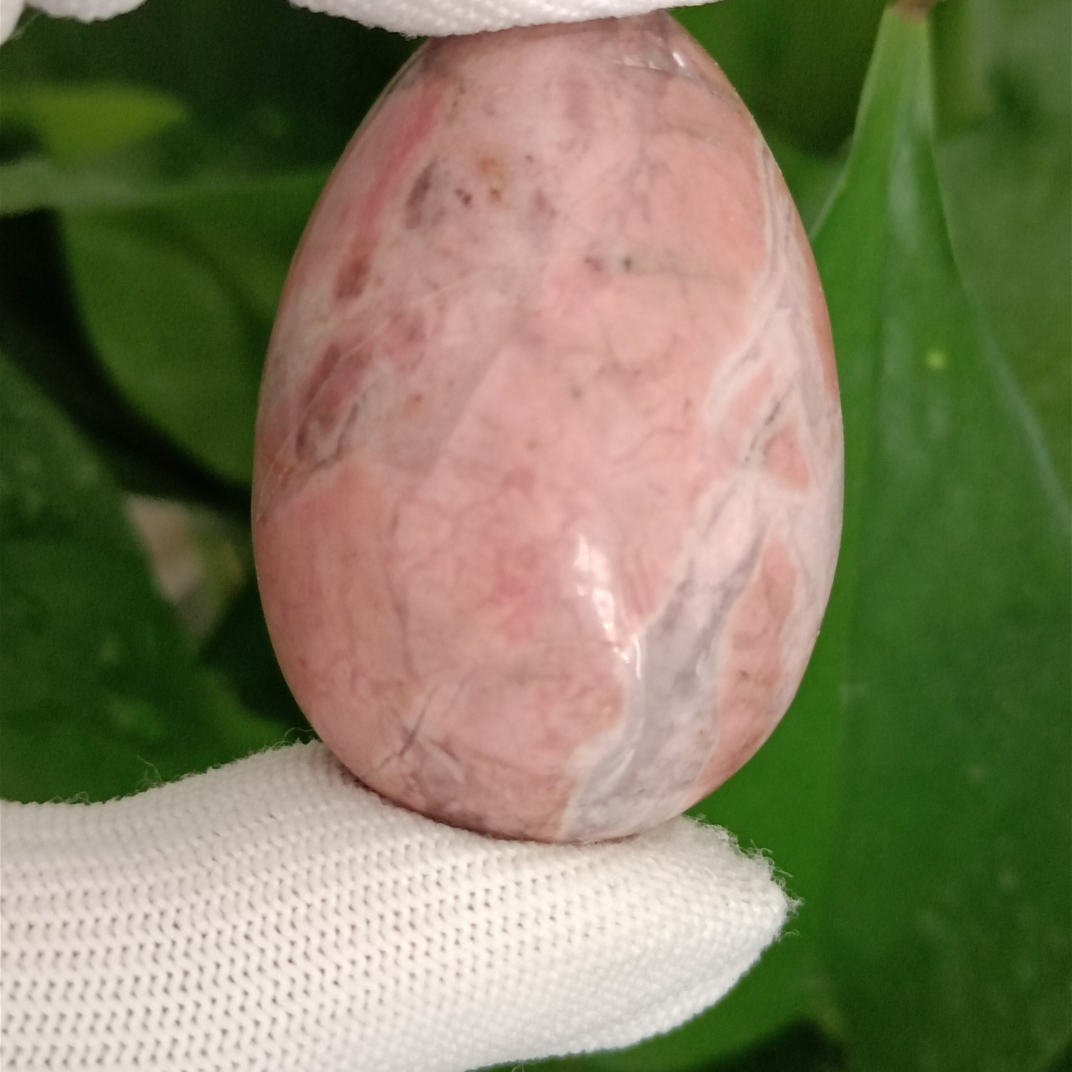 2pcs Natural Rose Stone Eggs