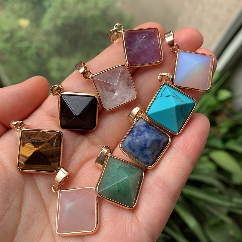 Natural Stone Quartz Pendulum