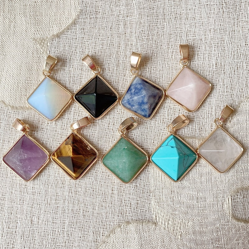 Natural Stone Quartz Pendulum