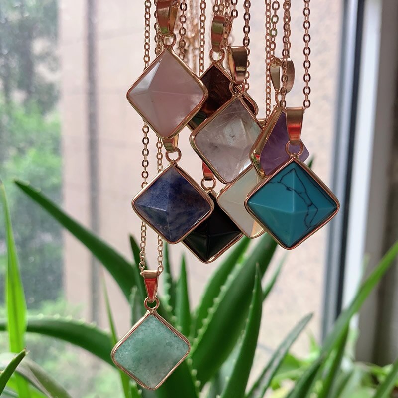 Natural Stone Quartz Pendulum