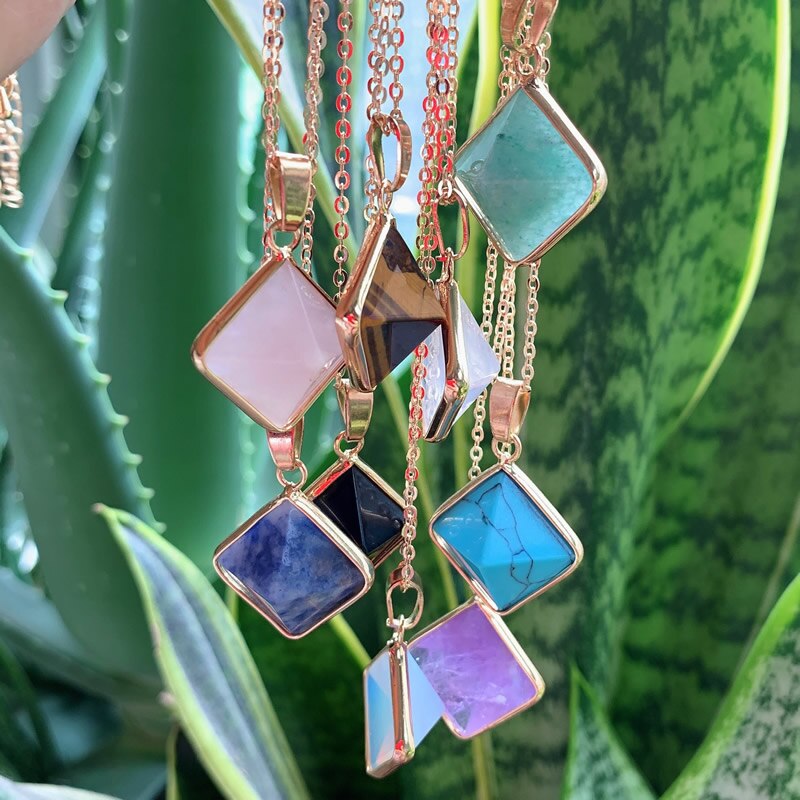 Natural Stone Quartz Pendulum