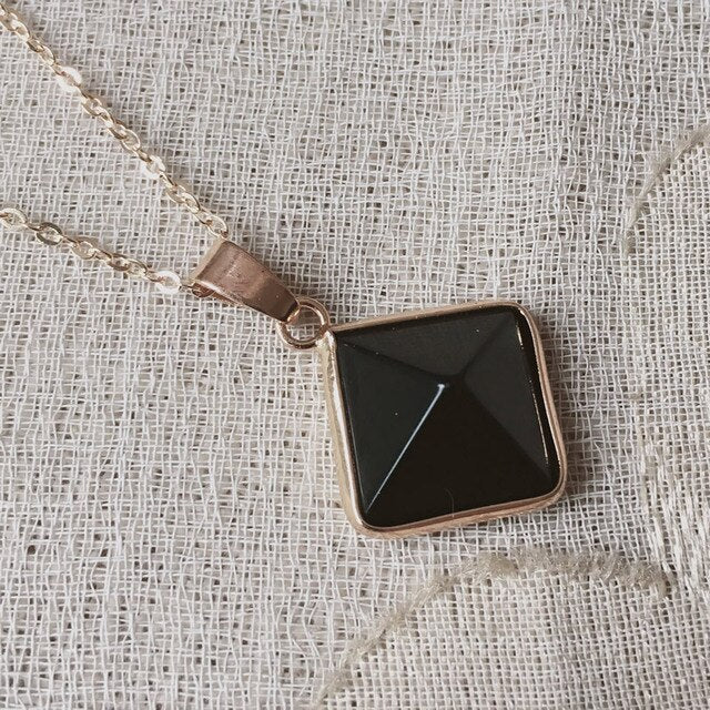 Natural Stone Quartz Pendulum