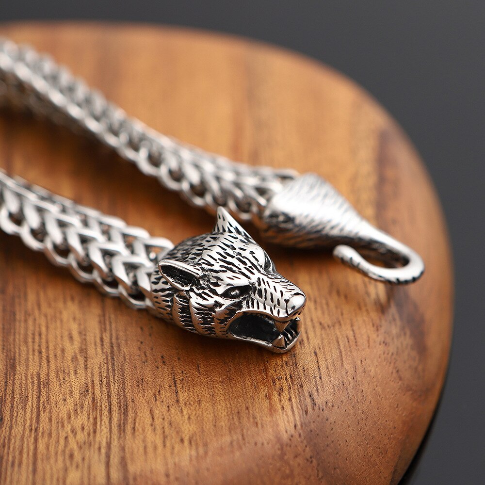 Men's Never Fade Norse Amulet Mesh Chain Wristband