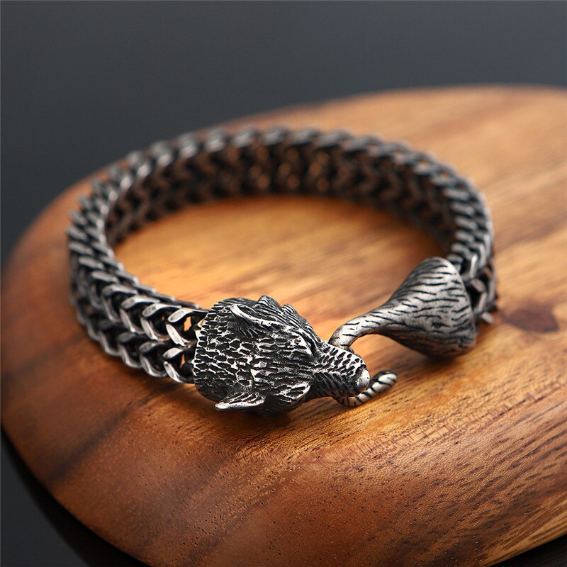 Men's Never Fade Norse Amulet Mesh Chain Wristband