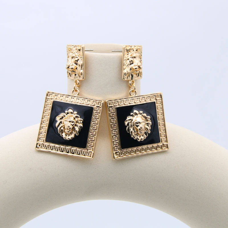 New Goth Punk Lionhead Pendant Necklace For Women