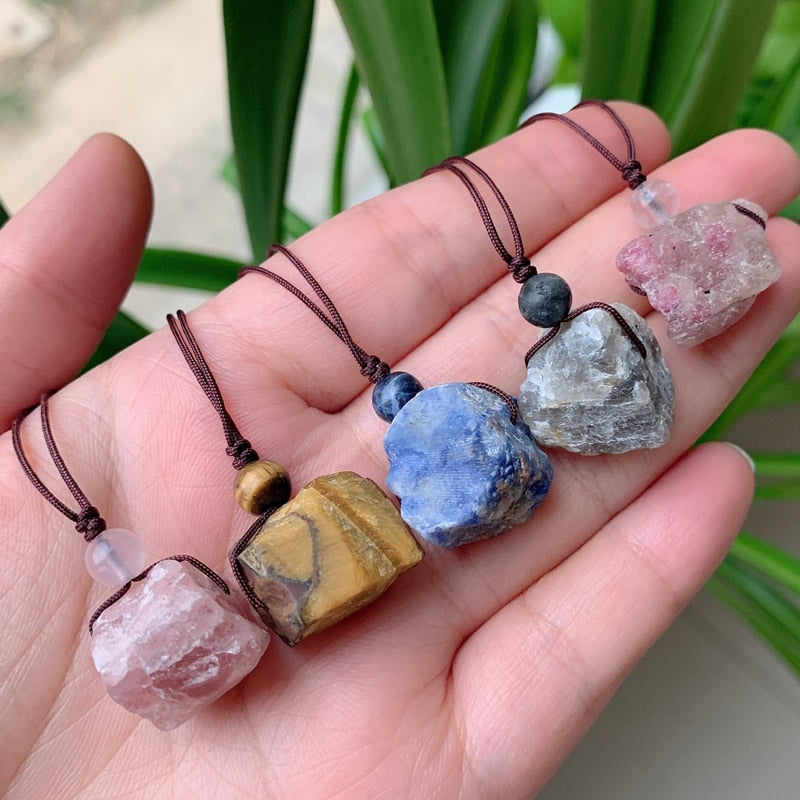 Irregular Small Rock Pendulum Natural Stone Necklace