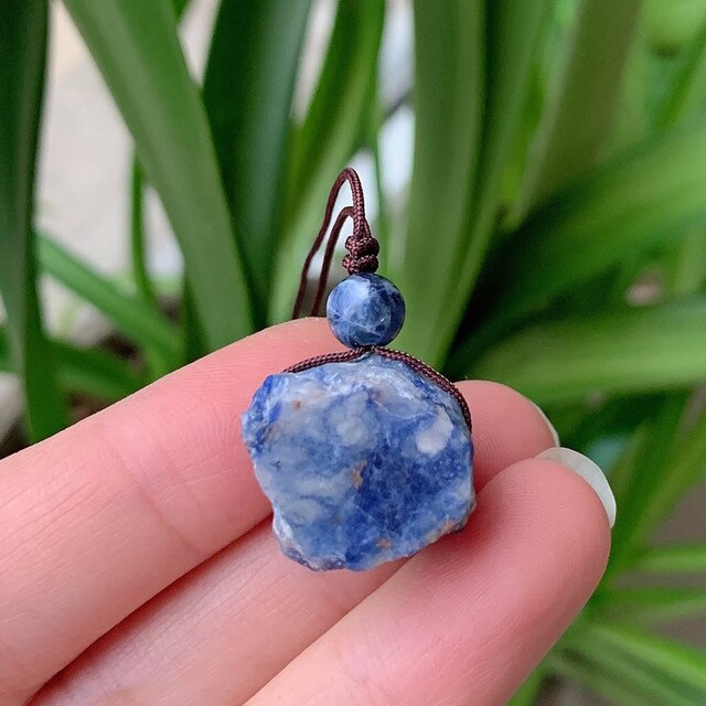 Irregular Small Rock Pendulum Natural Stone Necklace