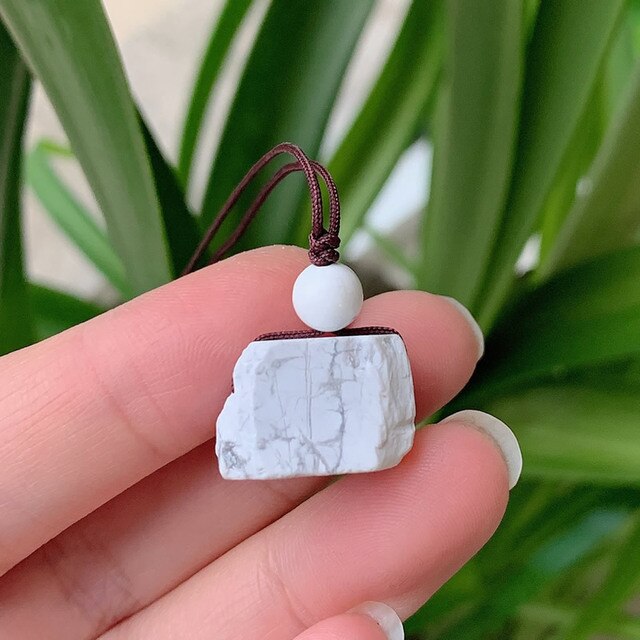 Irregular Small Rock Pendulum Natural Stone Necklace