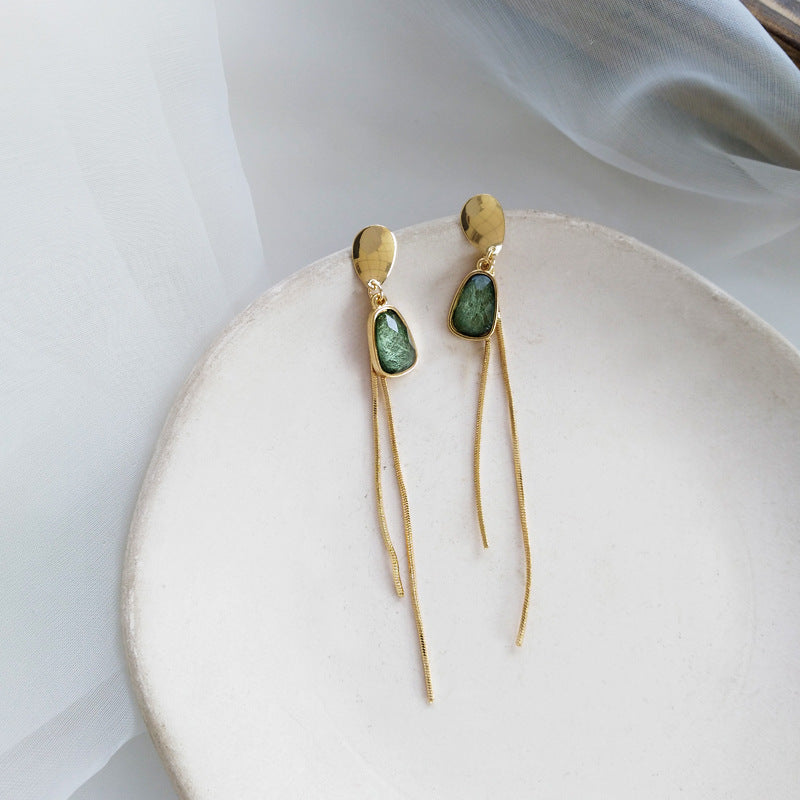 Vintage Resin Green Crystal Stone Clip on Earrings