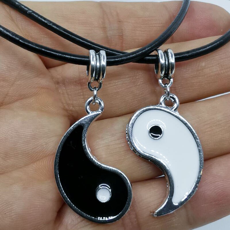 Tai Chi Yin Yang White Black Friendship Couples Necklaces