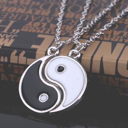 Tai Chi Yin Yang White Black Friendship Couples Necklaces