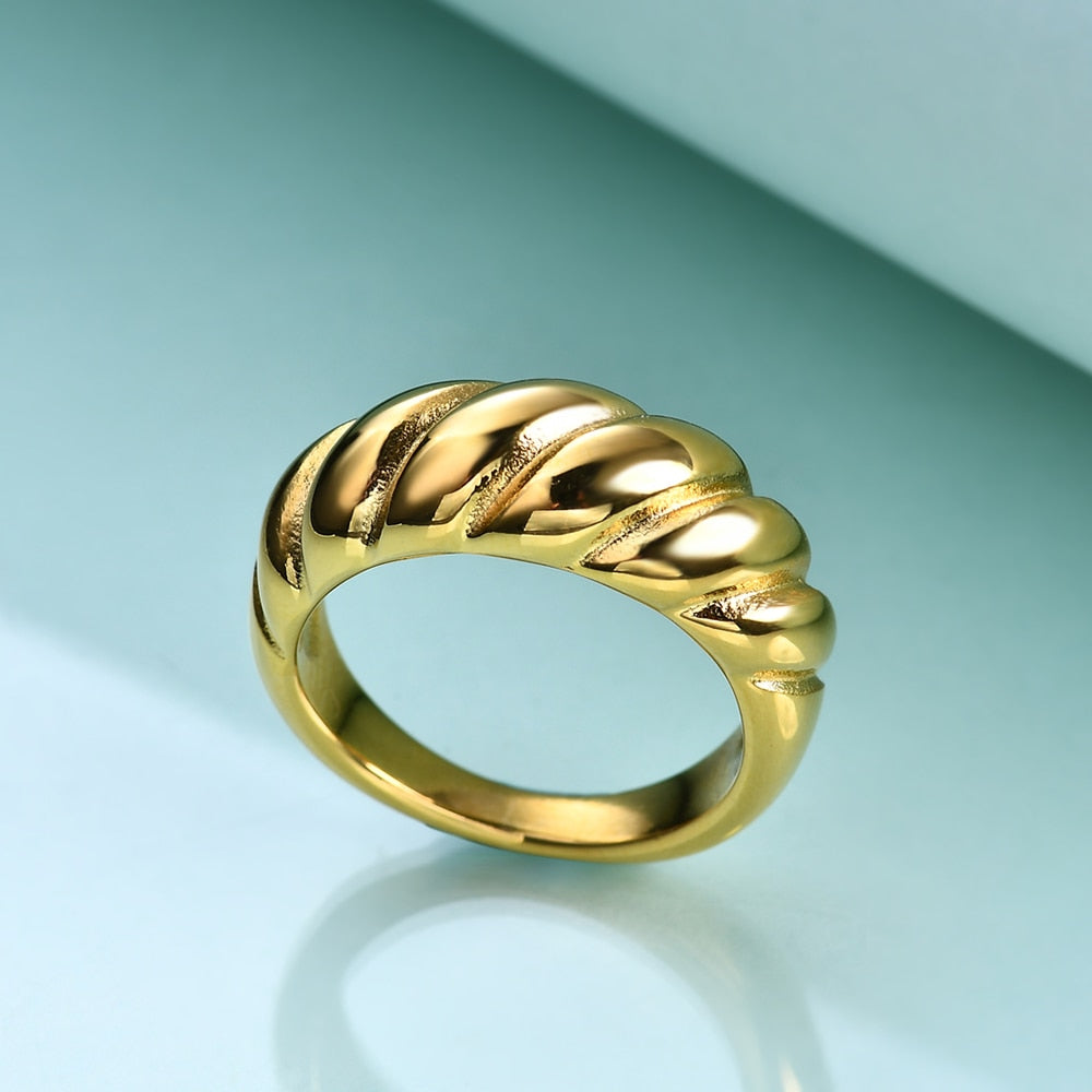Women Weaving Twisted Gold Color Wedding Rings