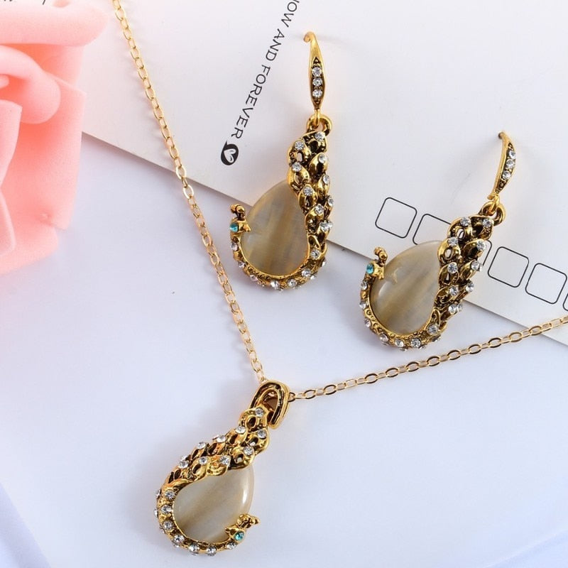 Women Elegant Waterdrop Rhinestone  Hook Earrings Jewelry Set