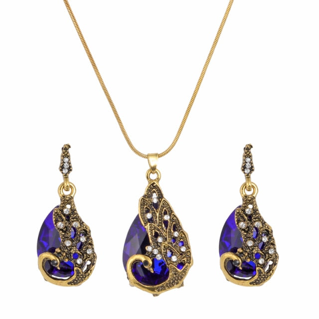 Bijouterie  Rhinestone Earrings and Necklace Set