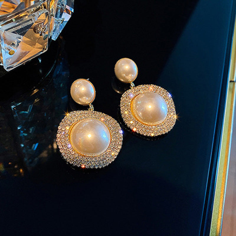 Luxury Brand Clip Earrings For Women  Crystal Big pearl Earring
