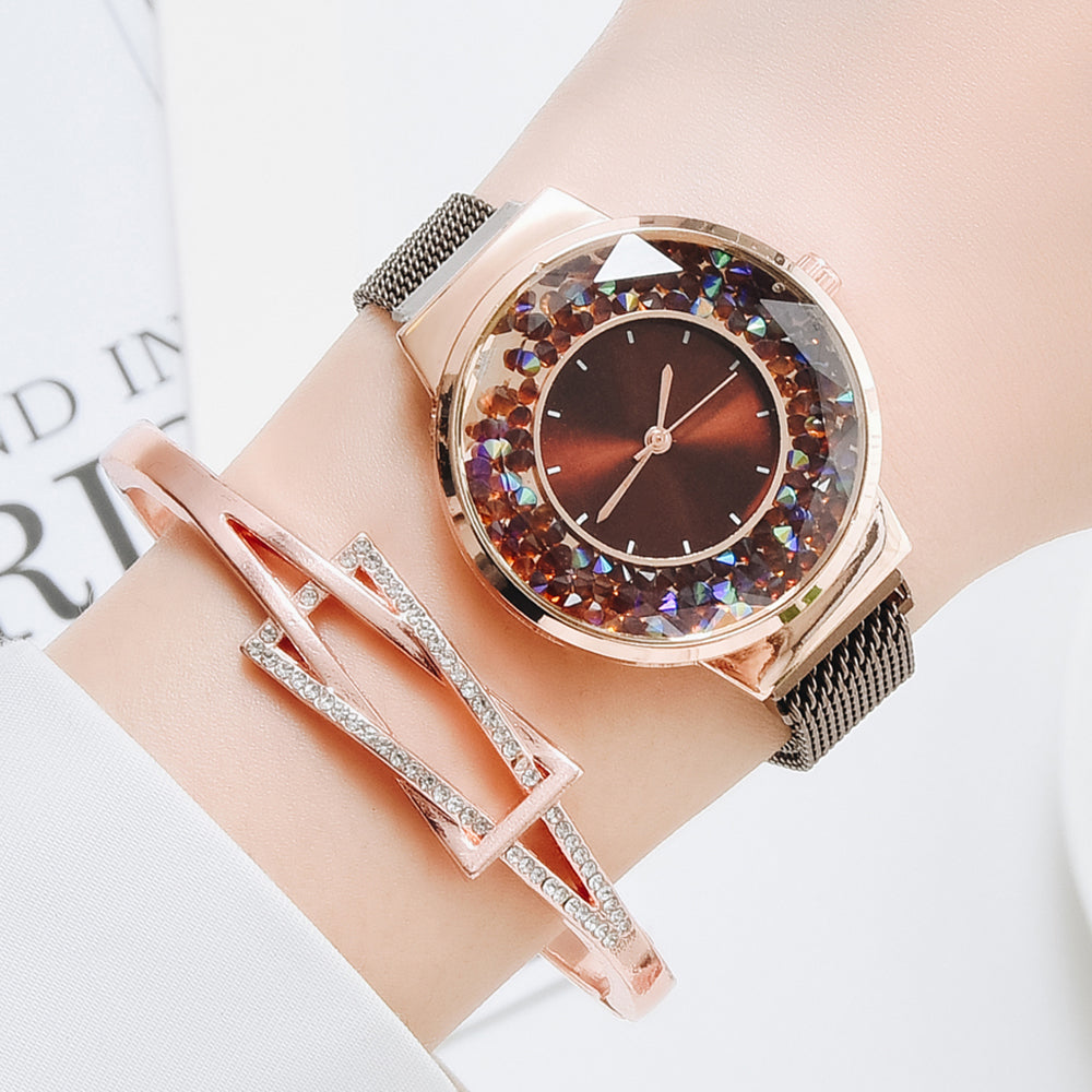 Luxury Ladies Quartz Magnet Buckle Movable Rhinestones Ladies Wristwatches
