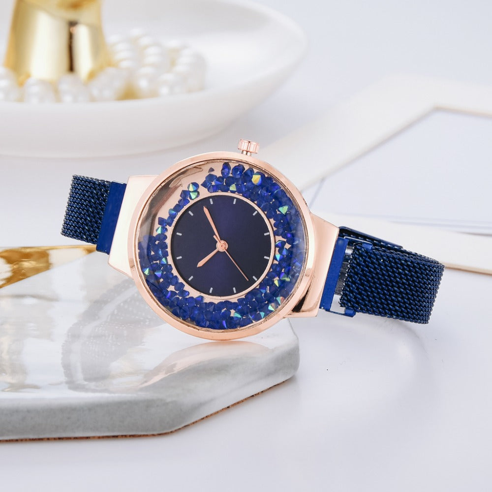 Luxury Ladies Quartz Magnet Buckle Movable Rhinestones Ladies Wristwatches