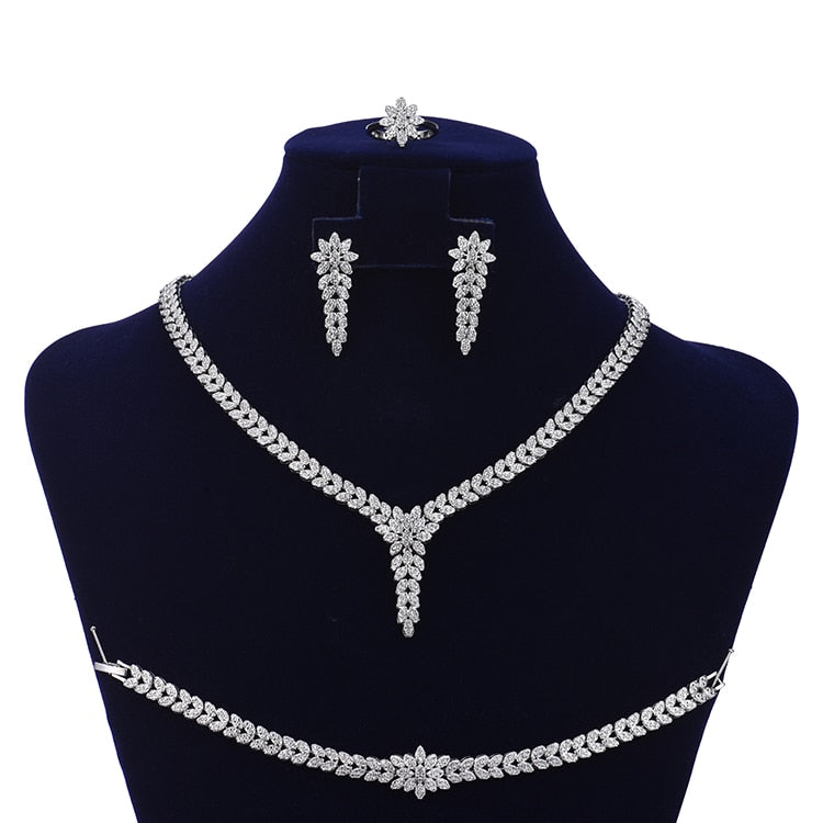 Fahion Party Necklace Earrings Ring And Bracelet Set