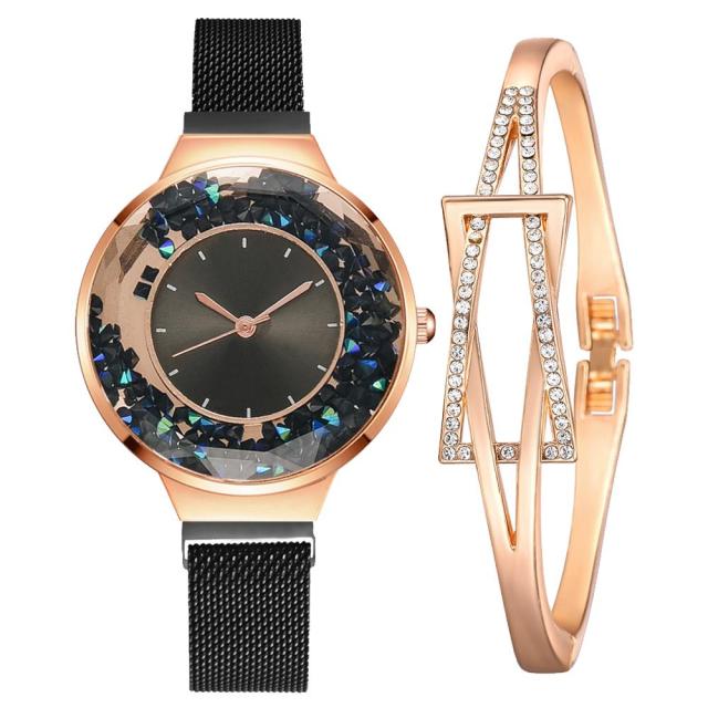 Luxury Ladies Quartz Magnet Buckle Movable Rhinestones Ladies Wristwatches