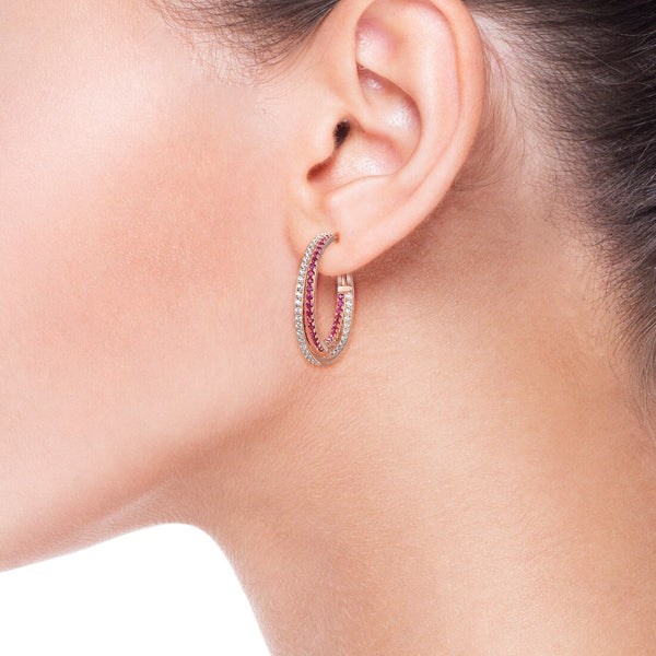 Pendientes de aro glamorosos de plata de ley 925 con circonita cúbica blanca rubí para mujer