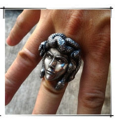 Men's Black Heavy Skull Ring