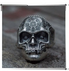 Men's Black Heavy Skull Ring