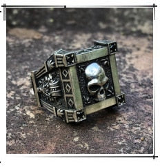 Men's Black Heavy Skull Ring