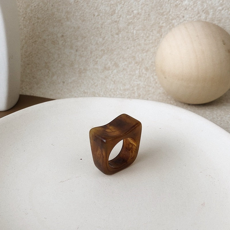 Chic Geometric Transparent Resin Rings For Women