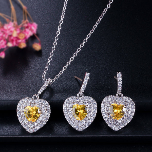 Collar y pendientes románticos de cristal amarillo plateado en forma de corazón grande