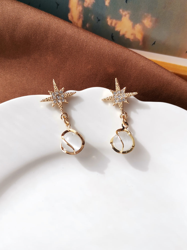 Exquisite Eight-pointed Star Rehinstone Cip on Earrings