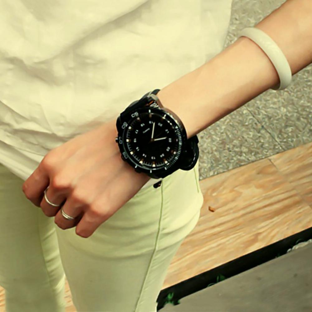 Faux Leather Band Quartz Wrist Watch Couple Dating Gift