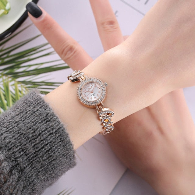 Casual LOVE Rhinestones British Women Quartz Wristwatch Gift