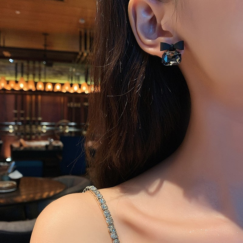 Korean sweet Black bowknot Women Earrings