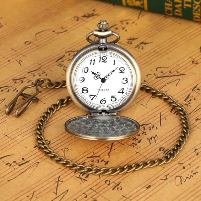 Smooth Silver Cover Men Pocket Watch Numbers for Dial Elegant Pocket Watch