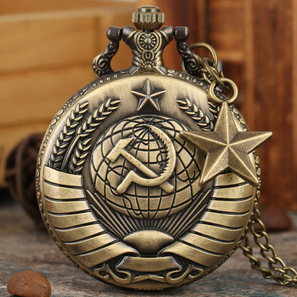 Reloj de bolsillo estilo hoz y martillo con insignias soviéticas de la URSS