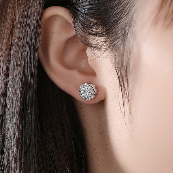 Elegantes pendientes pequeños y redondos para mujer