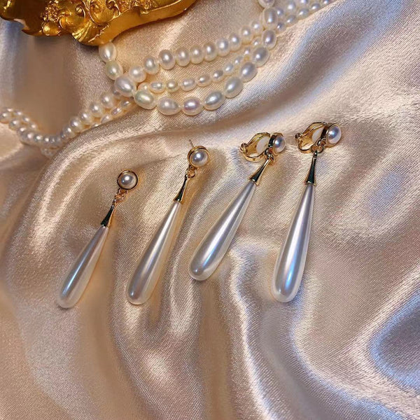 Pendientes largos con clip de perla simulada y gota de agua