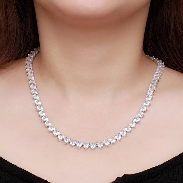 Gargantilla romántica con circonitas cúbicas talladas en forma de corazón, joyería brillante